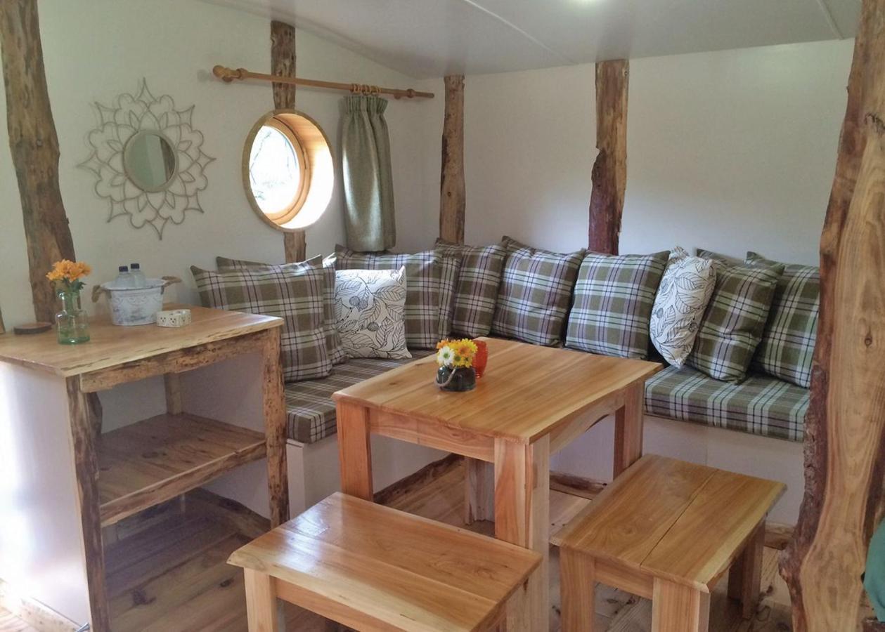 Florence Springs Glamping Gumfreston Exterior foto